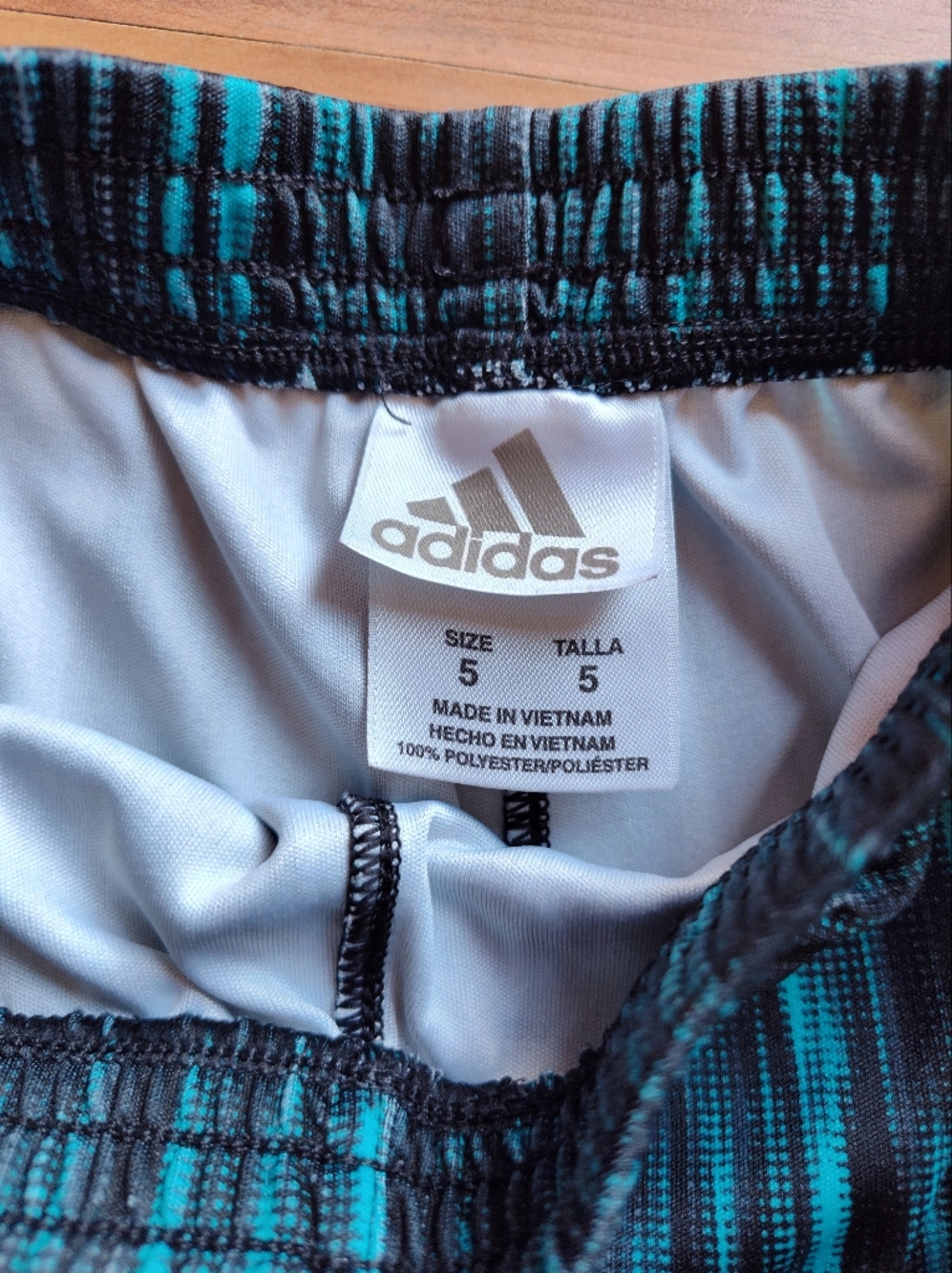 Adidas & Under Armour Boys 5T Shorts - Picture 4 of 8